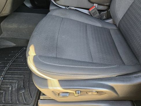 Used 2025 Chevrolet Silverado 2500 Custom w/ Custom Value Package image 25