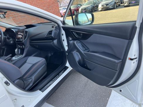 Used 2021 Subaru Crosstrek 2.0i Premium image 41