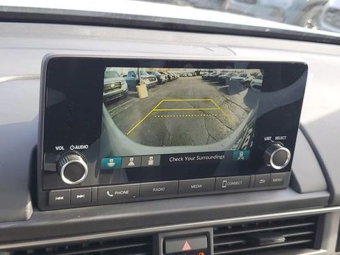 New 2025 Honda Pilot Sport image 21