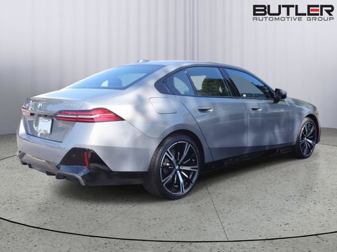 New 2027 BMW 530i w/ M Sport Package RWD image 7