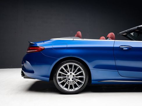 Used 2023 Mercedes-Benz C 43 AMG 4MATIC Cabriolet image 41