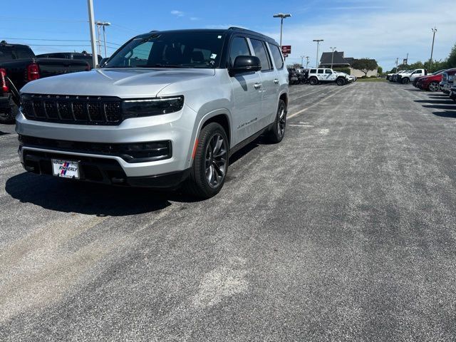 Used 2025 Jeep Grand Wagoneer Series II Obsidian w/ Quick Order Packagew 28T AWD/4WD image 1