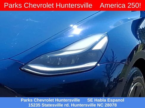 Used 2022 Tesla Model Y Performance AWD/4WD image 25