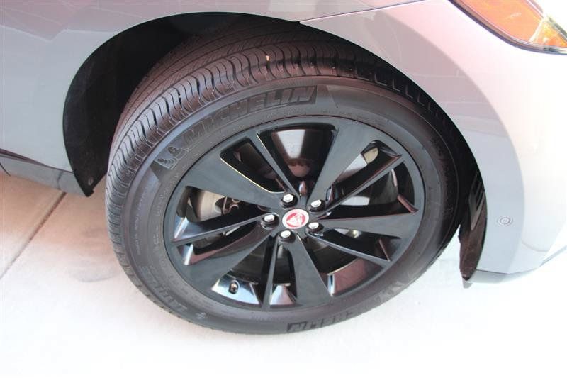 Used 2021 Jaguar F-PACE S AWD/4WD image 38
