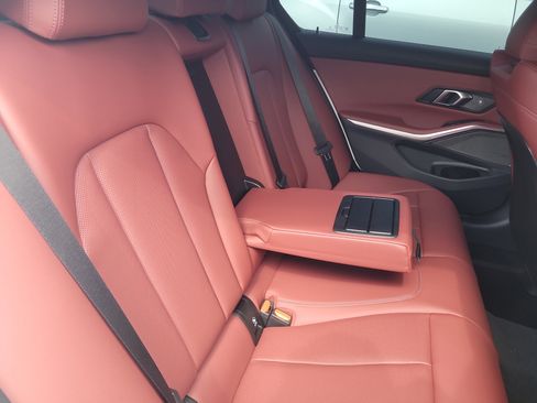 Used 2025 BMW M340i xDrive AWD/4WD image 8