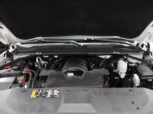 Used 2020 Chevrolet Suburban LT AWD/4WD image 31