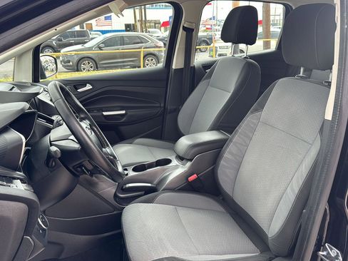 Used 2017 Ford C-MAX SE w/ Equipment Group 201A image 12