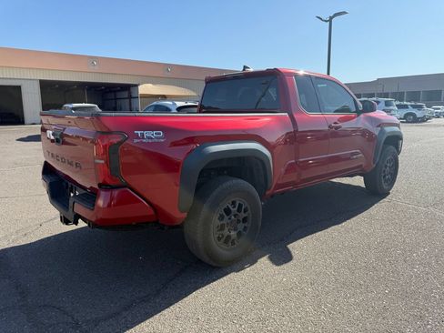 Used 2025 Toyota Tacoma PreRunner w/ TRD Prerunner Upgrade Package RWD image 5