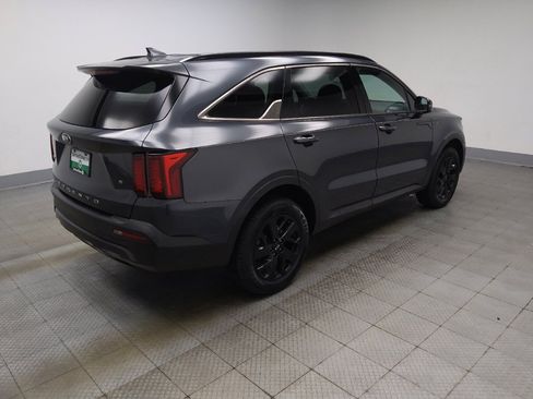 Used 2021 Kia Sorento S AWD/4WD image 10