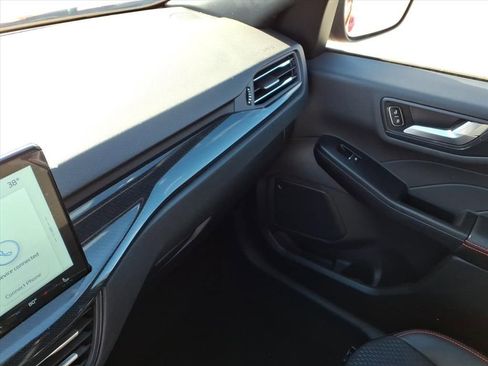 Used 2025 Ford Escape ST-Line w/ Tech Pack #1 image 31