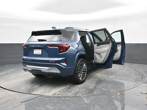 New 2026 GMC Terrain Denali image 49