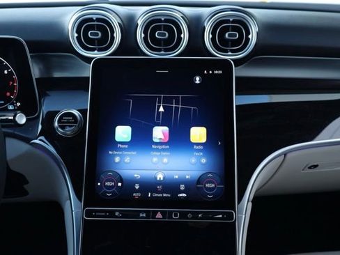 New 2026 Mercedes-Benz GLC 300 GLC 300 image 19