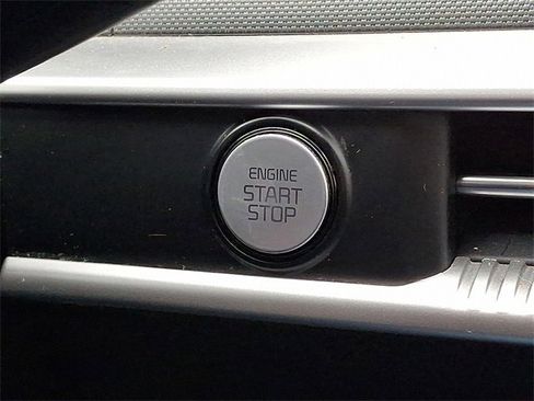 Used 2022 Kia K5 GT-Line image 23