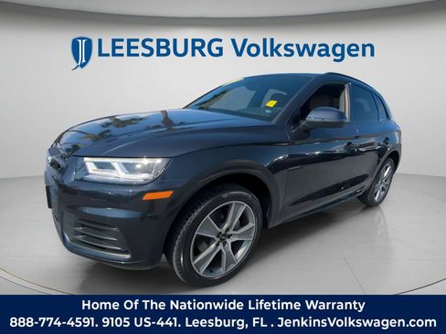 Used 2020 Audi Q5 2.0T Premium Plus w/ Premium Plus Package AWD/4WD image 9