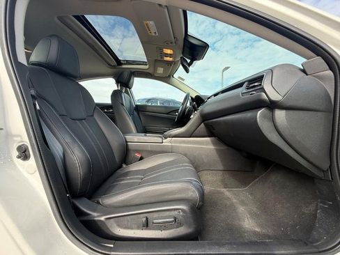 Used 2021 Honda Insight Touring image 11