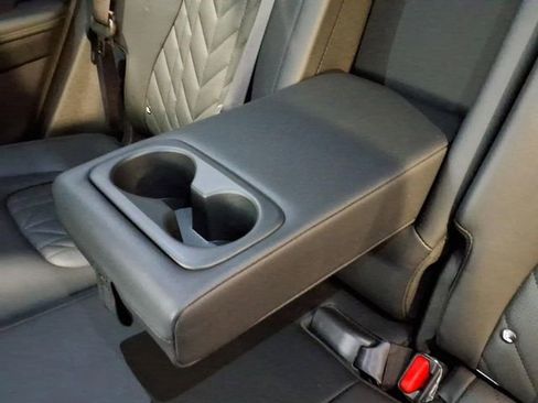 Used 2025 Kia Sportage X-Line Prestige image 11