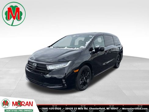 Used 2023 Honda Odyssey Sport image 1