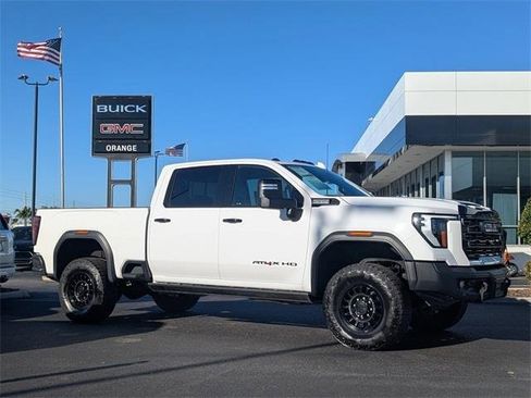 Used 2024 GMC Sierra 2500 AT4X w/ AT4X AEV Edition image 2