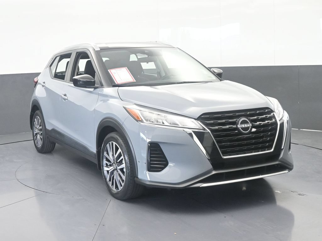 Used 2023 Nissan Kicks SV FWD image 9