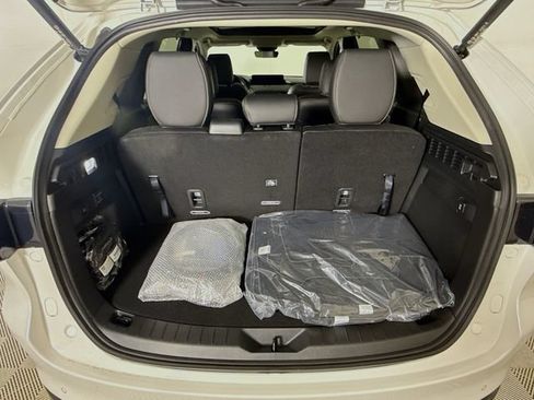 New 2026 MAZDA CX-90 Plug-In Hybrid w/Premium Sport AWD/4WD image 27