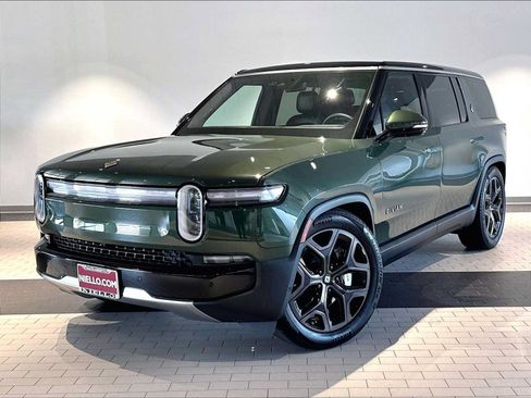 Used 2025 Rivian R1S Adventure AWD/4WD image 1