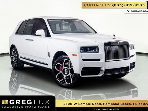 Used 2023 Rolls-Royce Cullinan Black Badge image 1