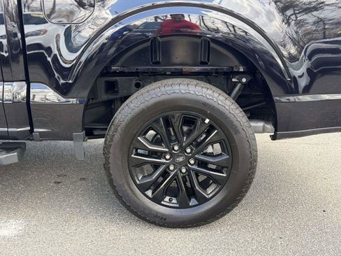 Used 2025 Ford F150 Lariat AWD/4WD image 12