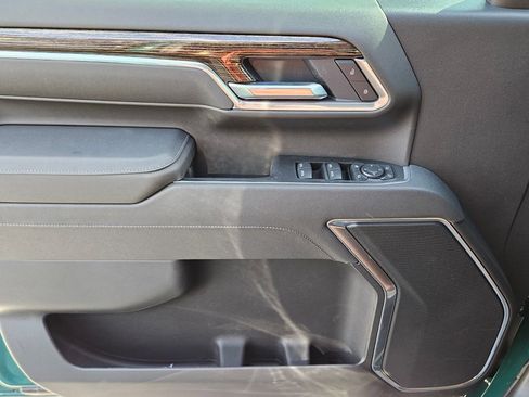 New 2026 GMC Sierra 3500 SLE image 27