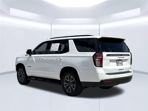 Used 2022 Chevrolet Tahoe Z71 w/ Luxury Package AWD/4WD image 4