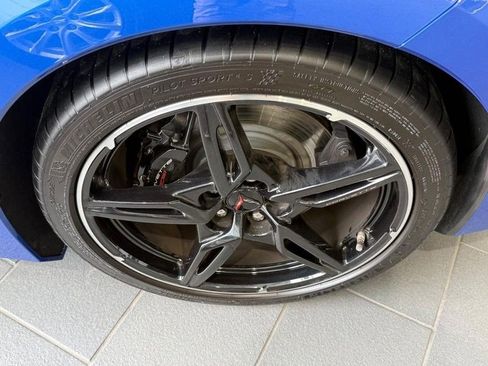 Used 2022 Chevrolet Corvette Stingray Premium Conv w/ Z51 Performance Package image 5