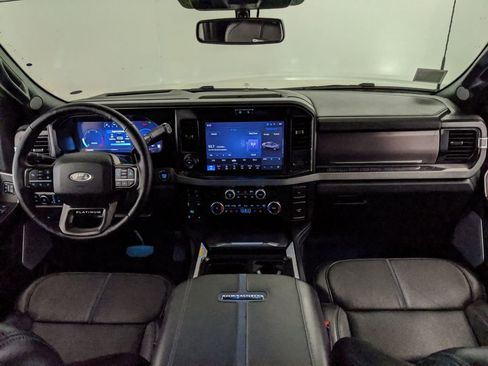 Used 2026 Ford F250 Platinum AWD/4WD image 8
