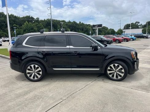 Used 2022 Kia Telluride EX w/ EX Premium Package AWD/4WD image 8