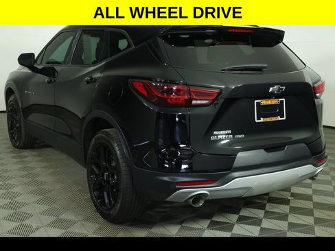 Used 2024 Chevrolet Blazer LT w/ Convenience Package AWD/4WD image 4