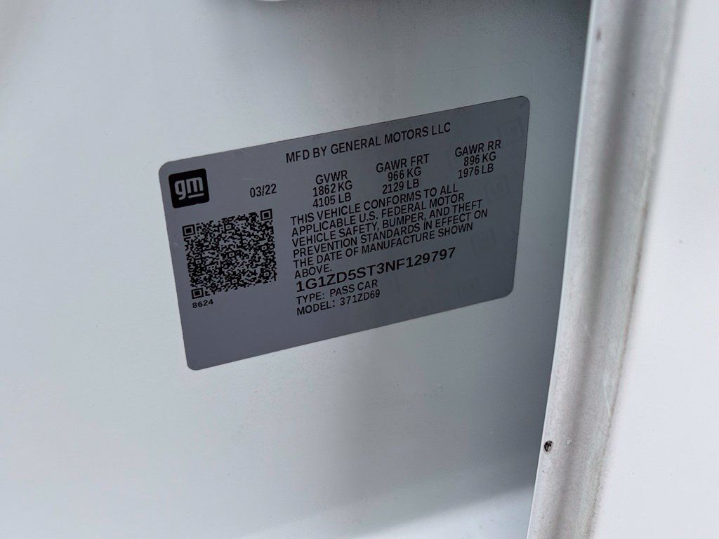 Used 2022 Chevrolet Malibu LT FWD image 24