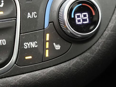 Used 2024 Chevrolet Malibu LT image 27