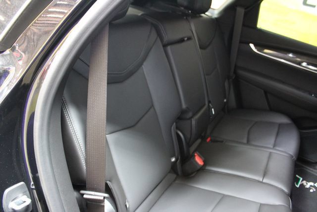 Used 2022 Cadillac XT5 Sportv AWD/4WD image 9