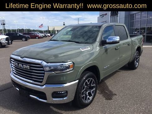 Used 2026 RAM 1500 Laramie AWD/4WD image 4