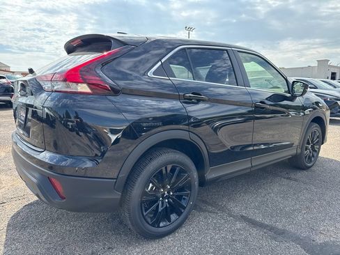 New 2026 Mitsubishi Eclipse Cross LE AWD/4WD image 4