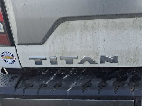 Used 2023 Nissan Titan Platinum Reserve w/ Moonroof Package image 39