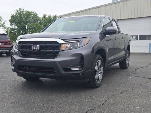 Certified 2024 Honda Ridgeline RTL image 3