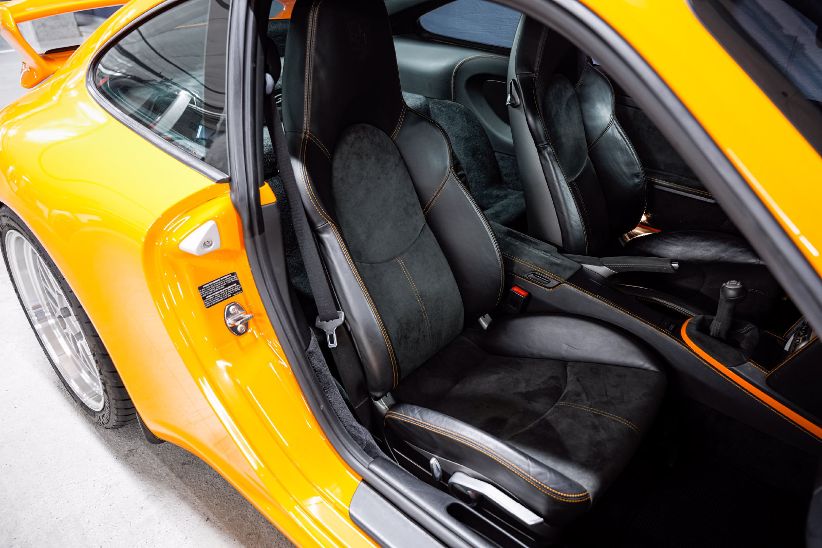 Used 2008 Porsche 911 GT3 RWD image 28