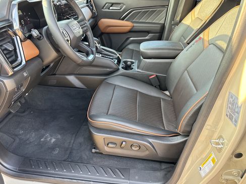 Certified 2023 GMC Canyon AT4 w/ AT4 Premium Package image 10