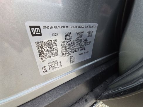 New 2026 Chevrolet Equinox LT w/ Convenience Package II image 33