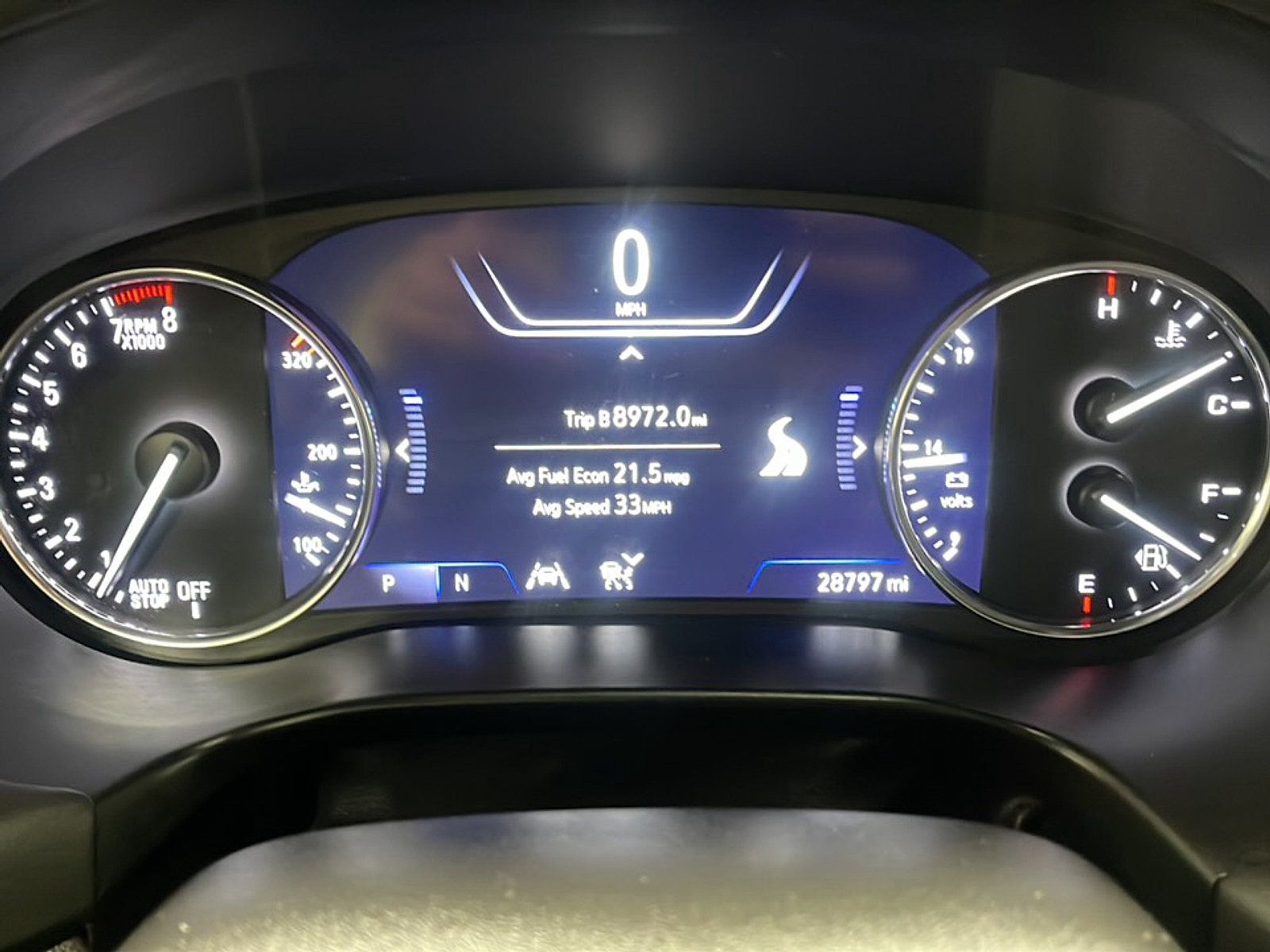 Used 2024 Buick Enclave Avenir AWD/4WD image 5