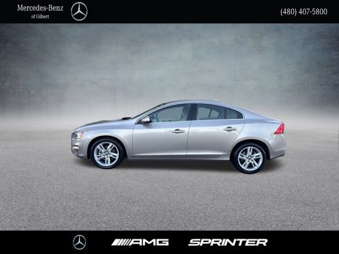 Used 2015 Volvo S60 T5 Premier image 3