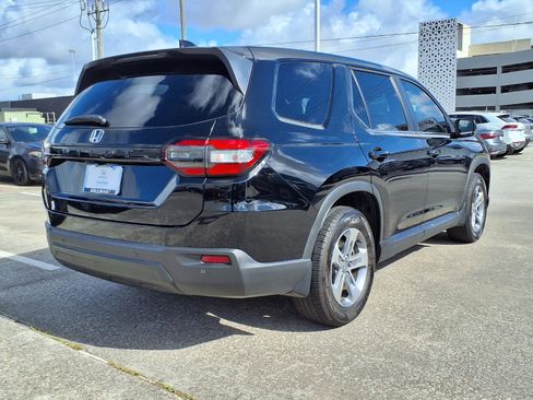 Certified 2025 Honda Pilot EX-L image 25