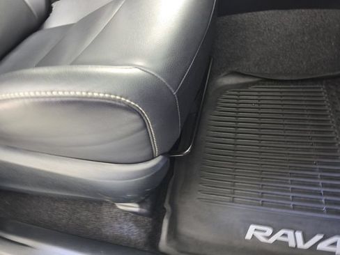 Used 2018 Toyota RAV4 Limited w/ All Weather Liner Package AWD/4WD image 31