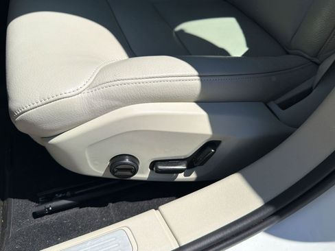 Used 2024 Volvo S60 B5 Plus w/ Climate Package FWD image 13