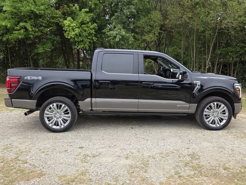 Used 2025 Ford F150 King Ranch AWD/4WD image 12