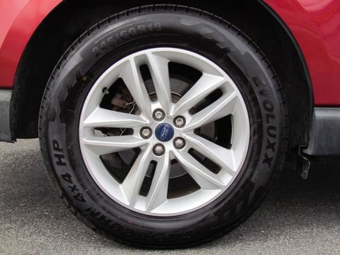 Used 2017 Ford Edge SEL w/ Equipment Group 201A image 14